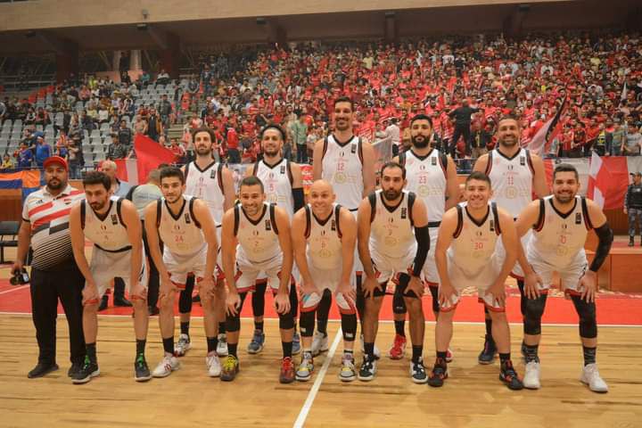 فريق أهلي حلب يلحق الخسارة الأولى بضيفه الوحدة بكرة السلة